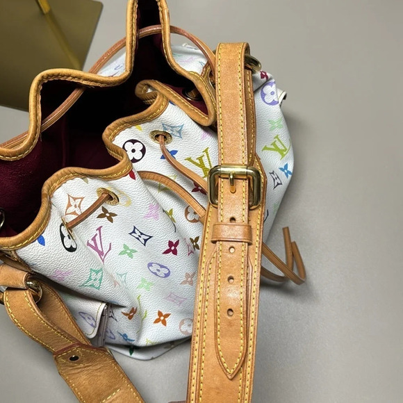 Authentic Louis Vuitton Multicolor Petit Noe Bucket Style White Monogram Rainbow - Picture 7 of 17